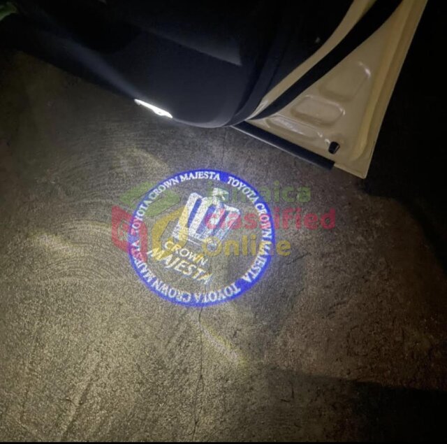 Toyota Crown Door Logo Light Projectors