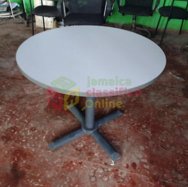 Desk, 5 Ft Long & Others Tables & Desks Pleasanton Gdns