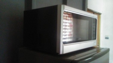 Household Microwave Oven