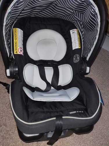 Graco SnugRide Car Seat With Base $22,000