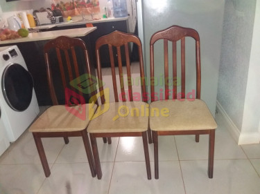 Beautiful Cherry Dining Table For Sale!