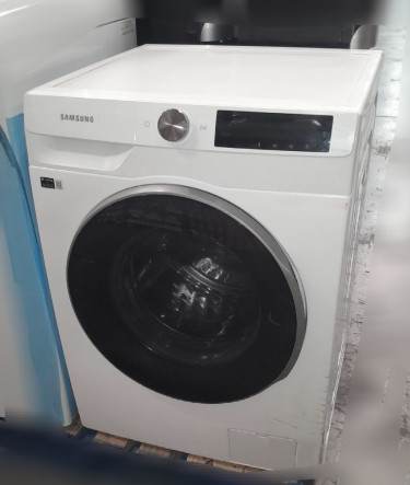 Samsung Washer.  Washing Machines & Dryers Near Michi Off Blvd 