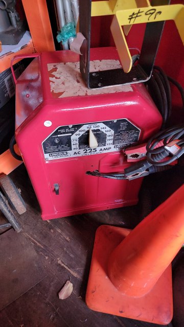 225 Lincoln A/C Welder