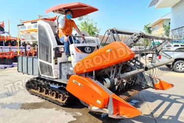 Combine Harvesters For Sale