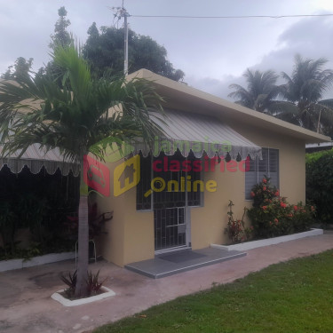  Furnished 1 Bedroom Flat