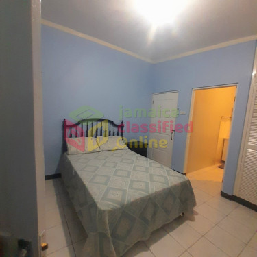  Furnished 1 Bedroom Flat