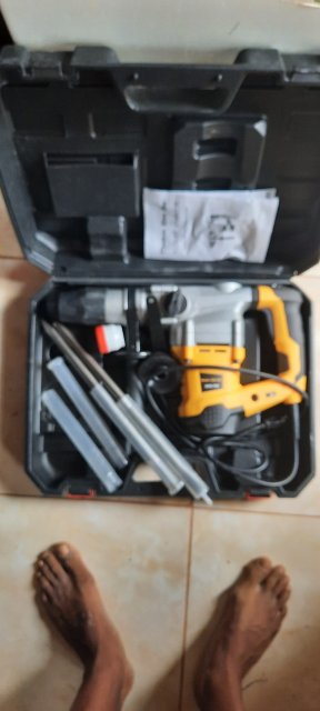 Javk Hammer. Hilti. Chainsaw. Grinder. Etc.