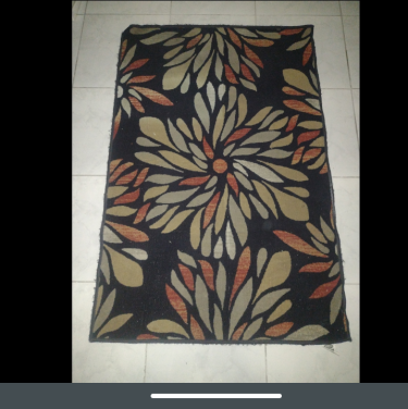 Several Carpets/Rugs, Various Sizes 