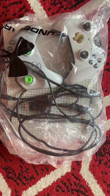 XBOX ONE S 1TB