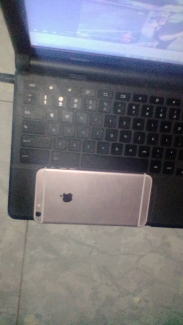 IPhone 6s+ Slightly Negotiable SERIOUS PEOPLE ONLY