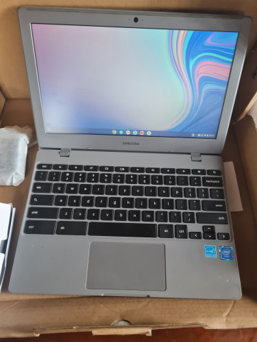 Chromebook