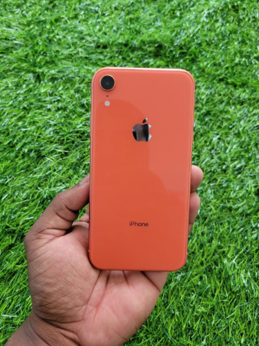 IPhone XR (Coral) 64gb