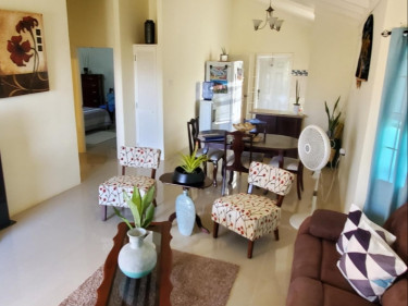 Furnished 2 Bedrooms In Stonebrook Manor