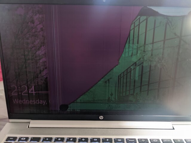 Laptop Screen (LCD) Replacement