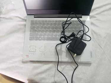 Lenova  Ideapad S340 Ultraslim 15'' Laptop
