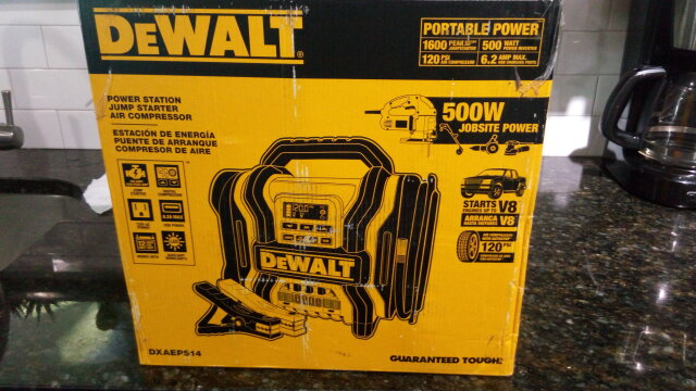 DeWalt Battery Charger And Jumper And Inflator