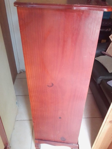 Beautiful 7 Piece Chest Of Drawer