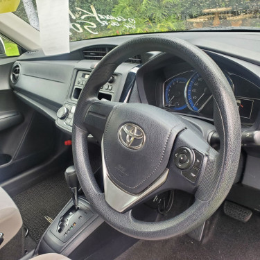 2017 Toyota Axio New Import