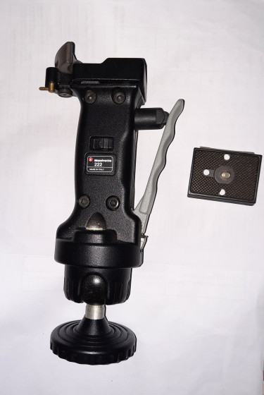 Quick Release Plate And Pistol Grip For Tripod