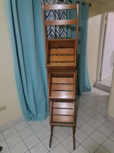 Advertisement Shelf Rock
