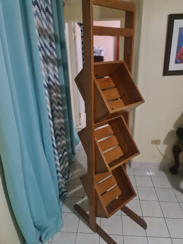 Advertisement Shelf Rock