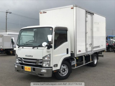 ISUZU BOX TRUCK FOR HIRE 