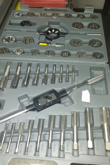 Tap And Die Set For Sale 
