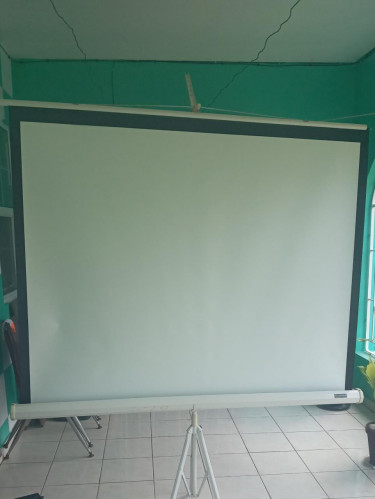 60 × 60 Manual Projector Screen 