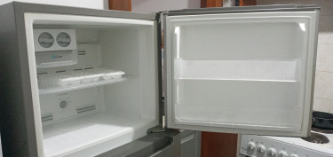 Whirlpool Refrigerator.  Moving Sale.