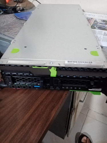 FUJITSU BLADE SERVER