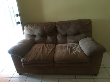Dresser,Couches