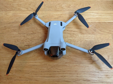 DJI Mini 3 Pro, Smart Controller, Fly More Kit, DJ