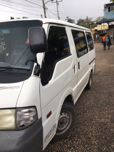 2009 Mazda Bongo
