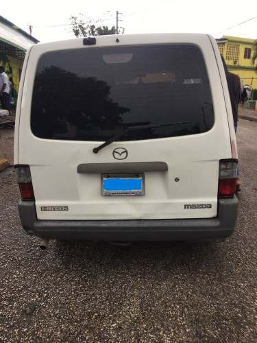 2009 Mazda Bongo