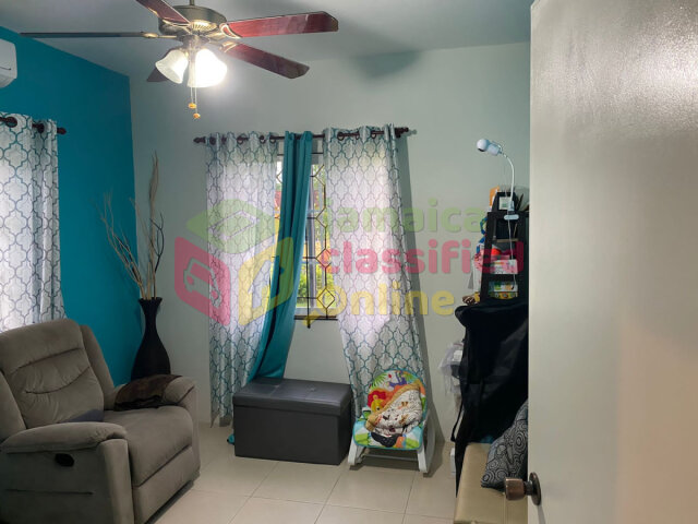 2 Bedroom 1 Bath Gated, AC, RENT