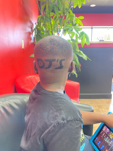 Barber Stations For Rent