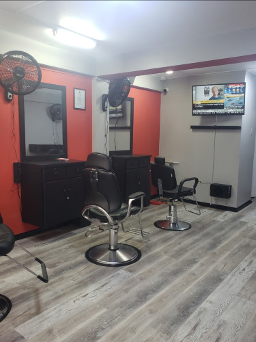 Barber Stations For Rent
