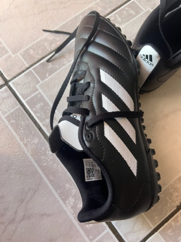Adidas Football Shoes Size 7