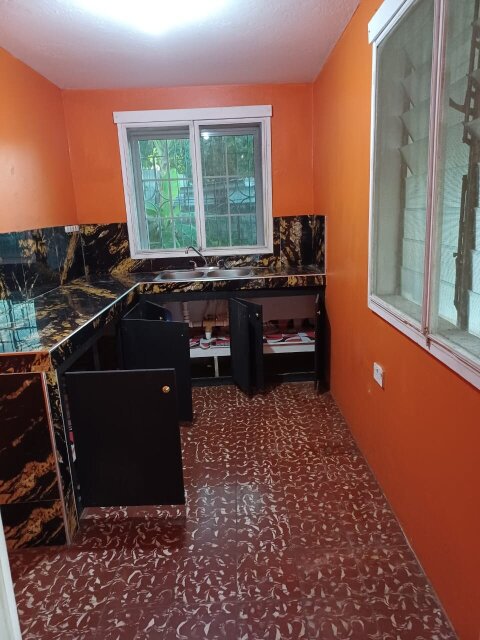 2 Bedroom 1/2 Side Call 876-840-7909