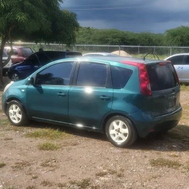 2005 Nissan Note 