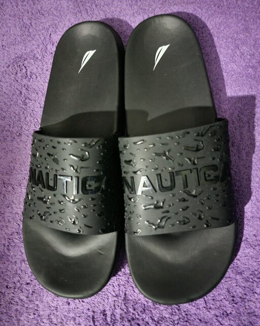Brand New Nautica Size 13