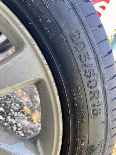 SIZE 16 TYRE