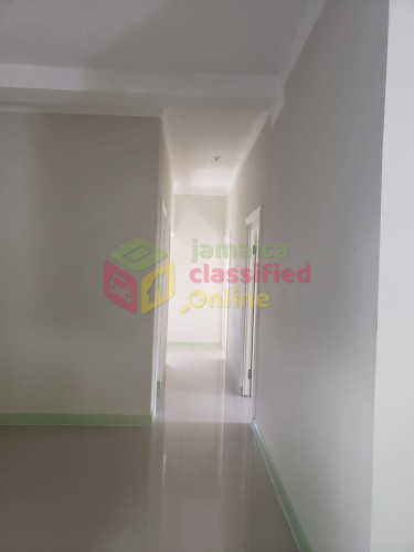2 Bedroom 1 Bathroom Apartment In Red Hills