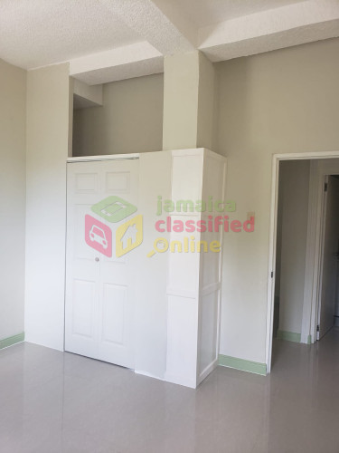 2 Bedroom 1 Bathroom Apartment In Red Hills