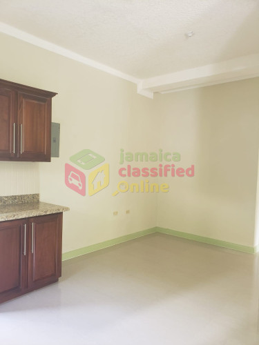 2 Bedroom 1 Bathroom Apartment In Red Hills