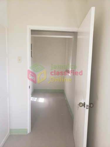 2 Bedroom 1 Bathroom Apartment In Red Hills