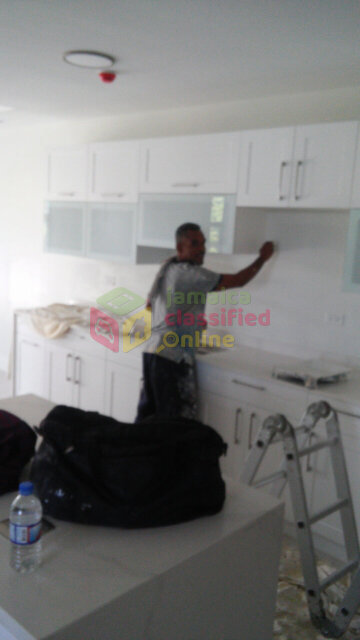 HOUSE  Painter