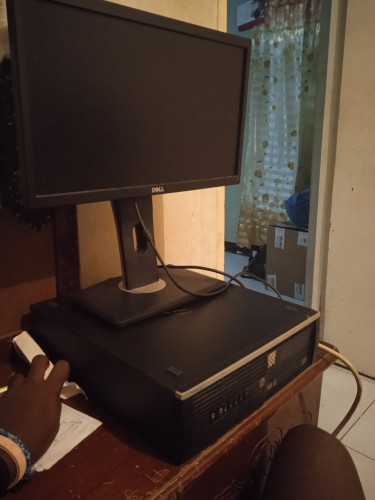 8 Ram 1 TB Desktop 
