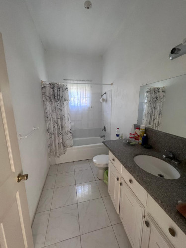 4 Bedroom House For Sale