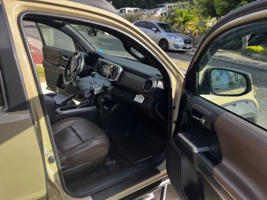 2017 Toyota Tacoma Limited